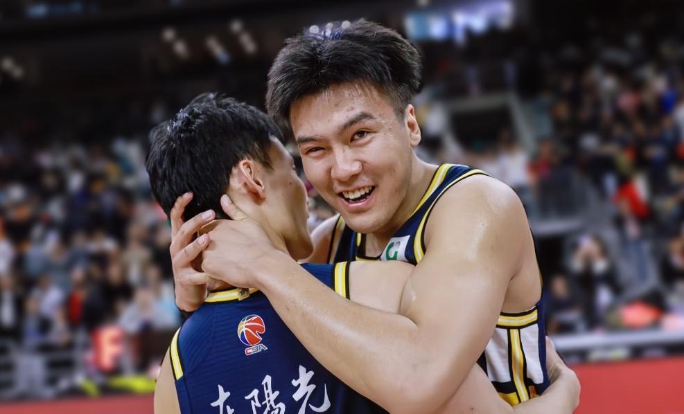 至于黄荣奇, 目前无人问, 黄荣奇为高 至于黄荣奇, 目前无人问, 黄荣奇为高